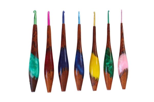 1-min-scaled-1.jpg Wood mix Epoxy Resin Crochet Hook Set with Aluminum Tips – Artistic & Ergonomic